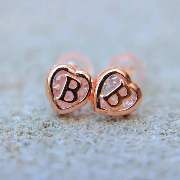 ▶ GIFT💝HEART INITIAL ROSE GOLD EARRINGS WOMEN TEEN GIRL MOM DAUGHTER, ELDM153RG - Picture 9 of 14